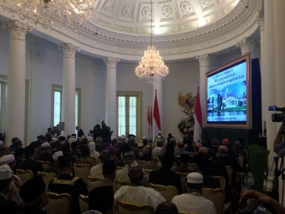 الرئيس يؤكد التزام إندونيسيا بوسطية الإسلام