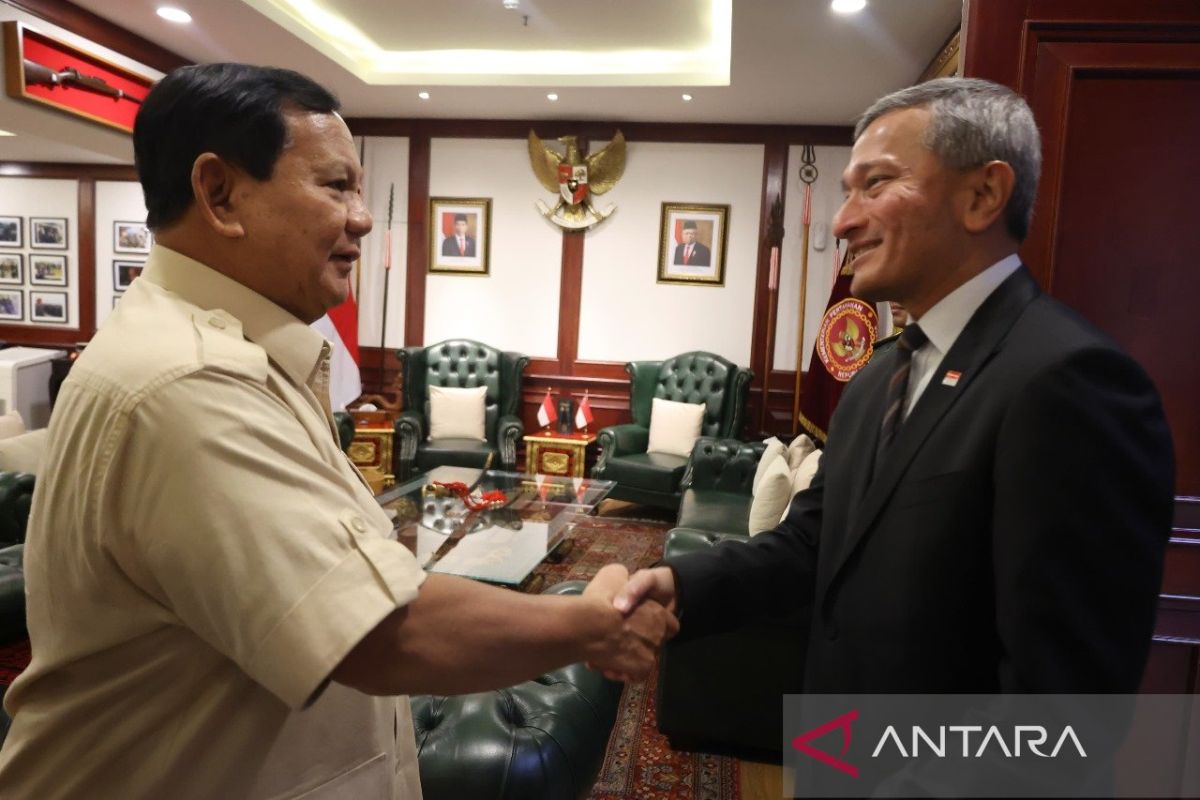 Ministre des Affaires étrangères de Singapour rencontre le Ministre Prabowo et confirme son engagement à renforcer les relations de deux Pays