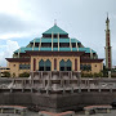 Die Moschee Agung Batam in Riau