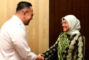 Indonesiens Arbeitsministerin traf sich mit malaysischem Minister für Humanressourcen ,um indonesische Gastarbeiter  zu besprechen