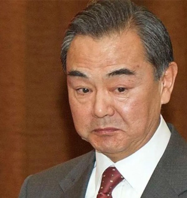 El ministro de Relaciones Exteriores chino, Wang Yi, visitará Indonesia esta semana