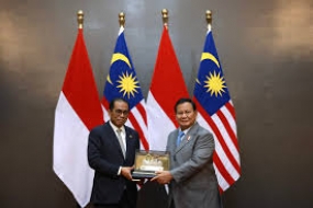 Le ministre de la Défense Prabowo salue la visite du ministre de la Défense de Malaisie, établissant une coopération plus étroite dans le secteur de la défense
