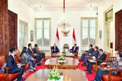 Tony Blair trifft Präsident Jokowi zu Gesprächen über Investitionen in der Landeshauptstadt Nusantara